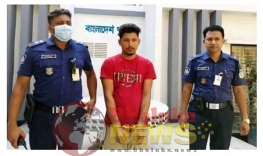 তালাক দেওয়ায় স্ত্রীকে প্রকাশ্যে ছুরিকাঘাত, স্বামী শাকিল আহমেদকে গ্রেপ্তার করেছে কোতোয়ালী মডেল থানা পুলিশ